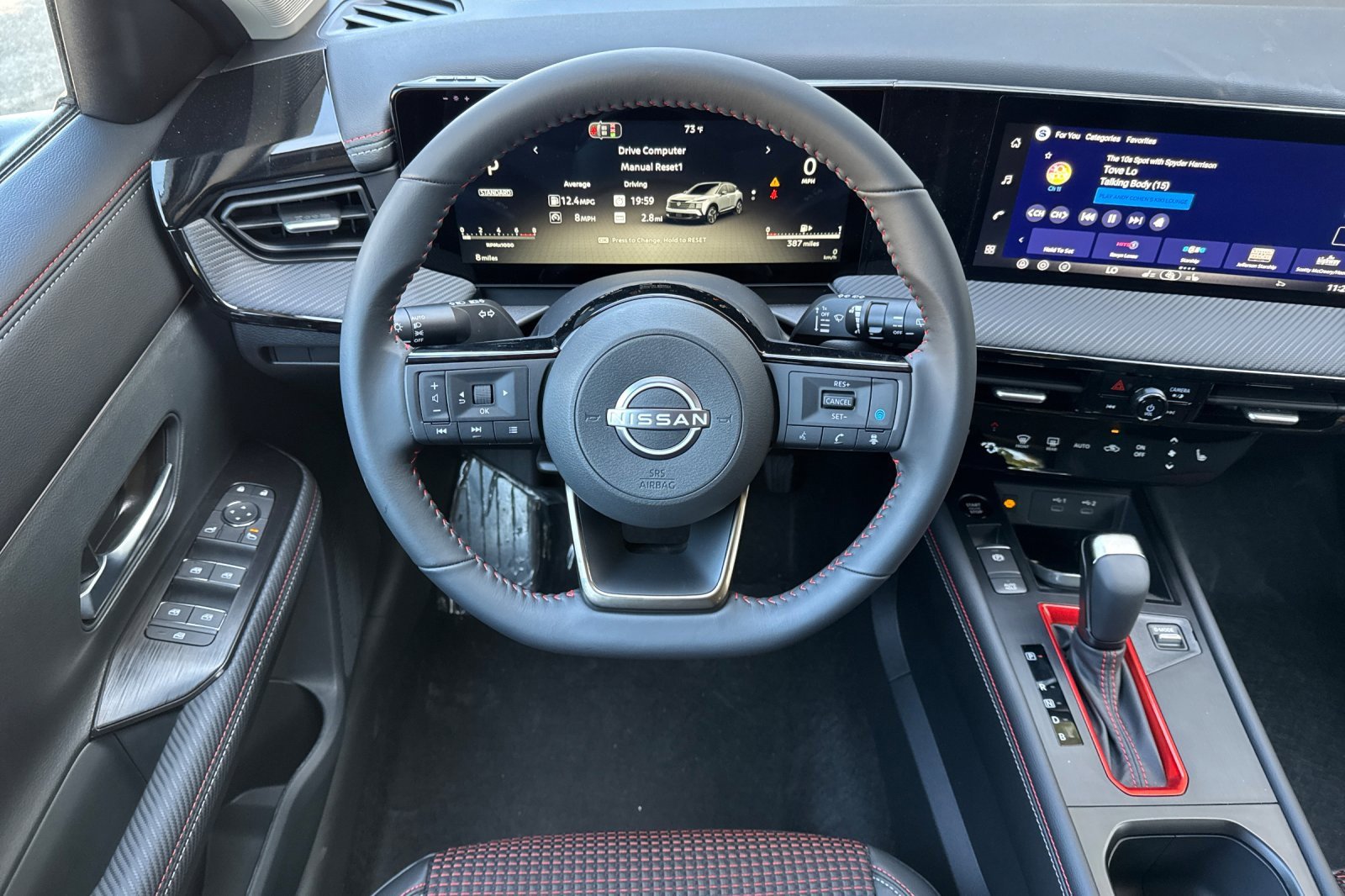 New 2026 Nissan Kicks SR w/ Cold Weather Package image 11