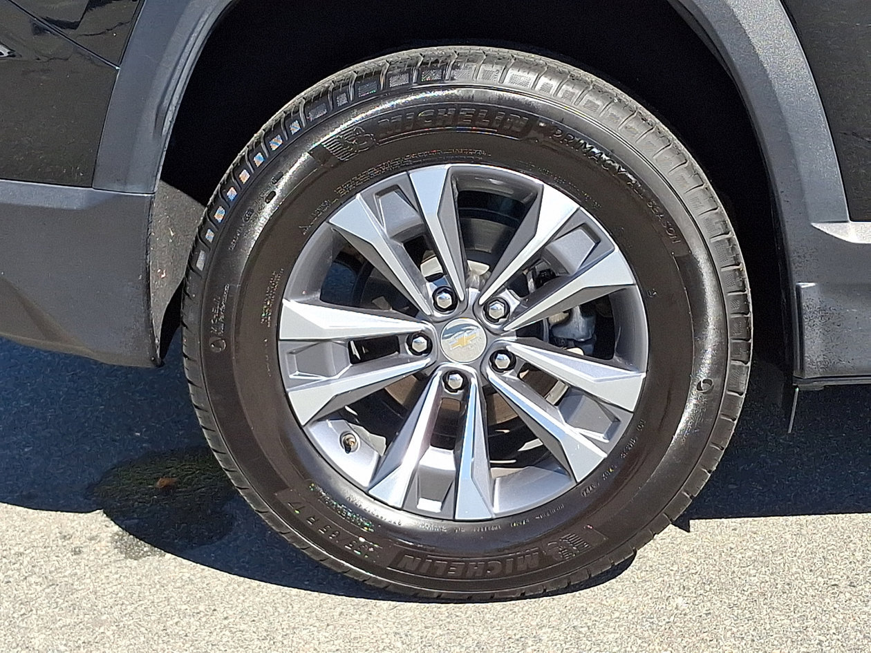Used 2025 Chevrolet Equinox LT w/ Convenience Package II AWD/4WD image 8