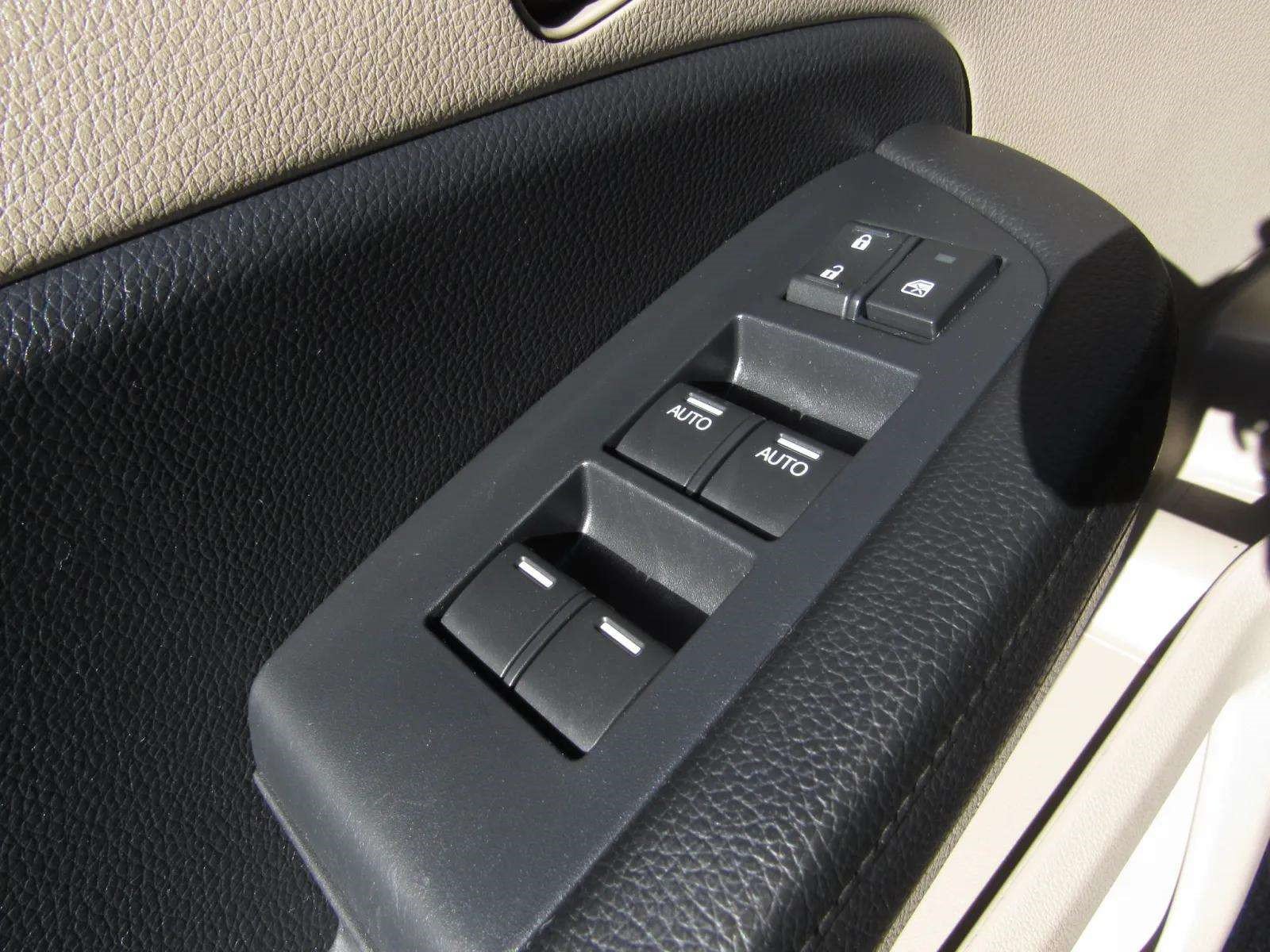Used 2021 Honda Pilot Touring image 26