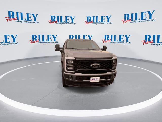 New 2026 Ford F250 XLT w/ XLT Premium Package image 4