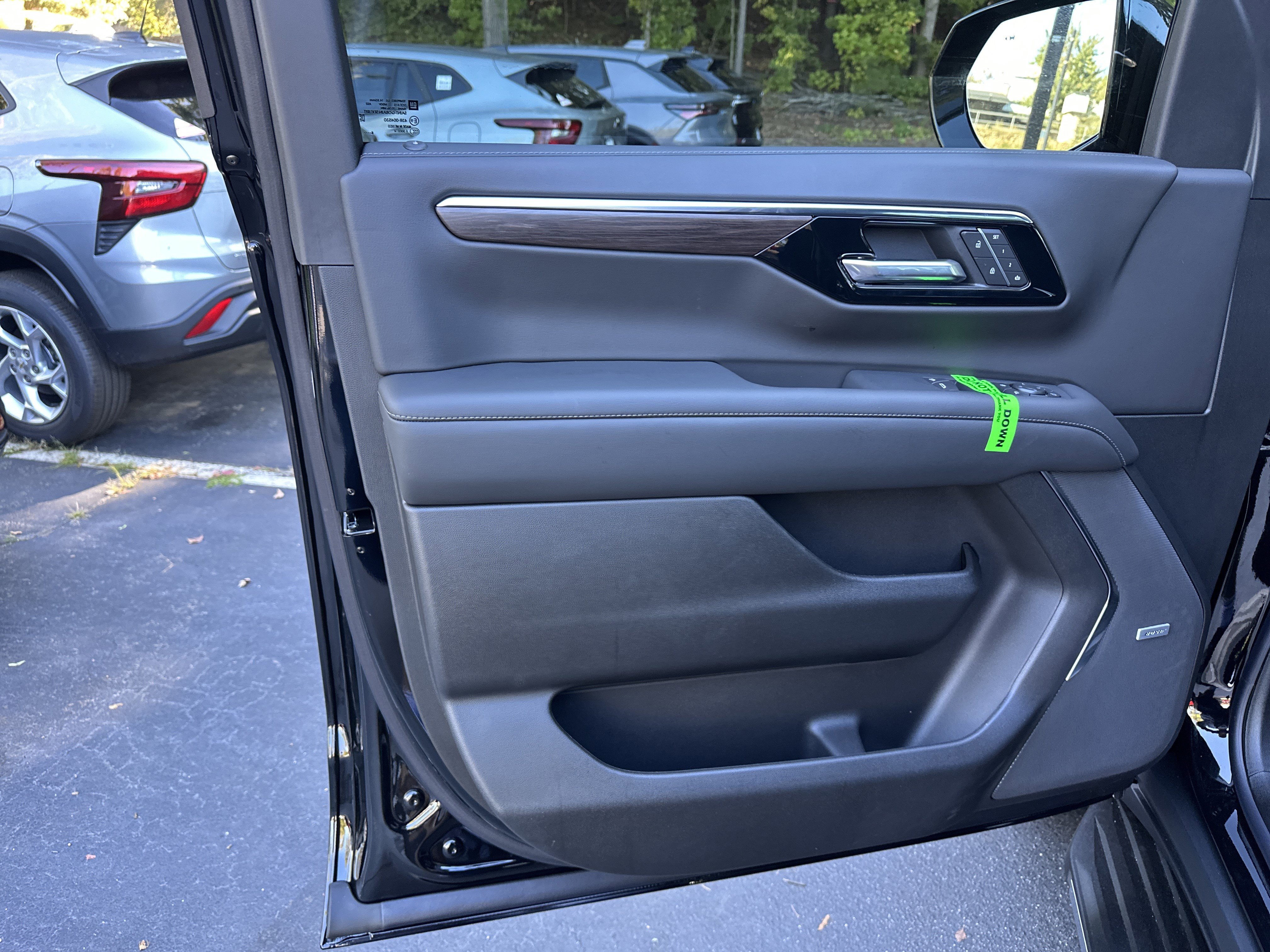 New 2026 Chevrolet Tahoe LT w/ Comfort Package image 10
