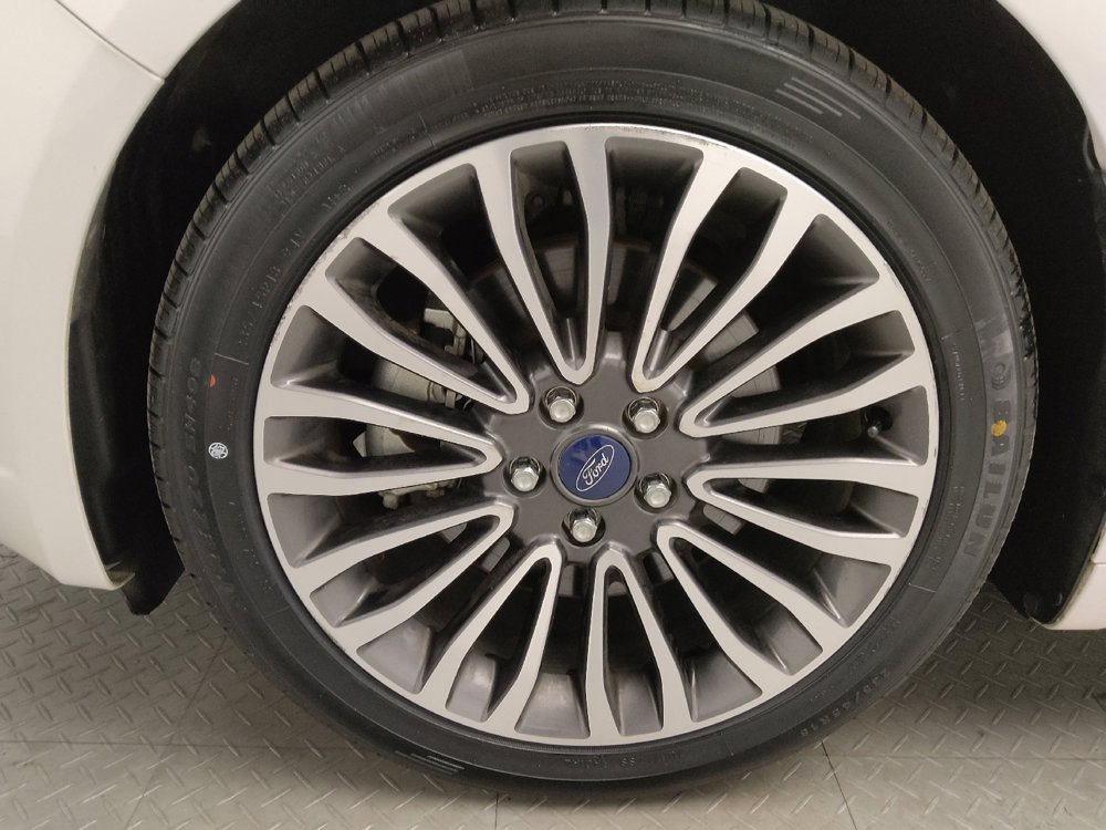 Used 2017 Ford Fusion Energi Titanium image 31