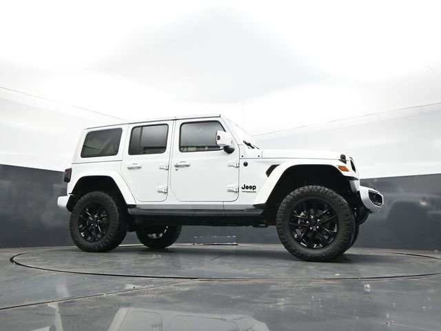Used 2021 Jeep Wrangler Unlimited Sahara AWD/4WD image 28