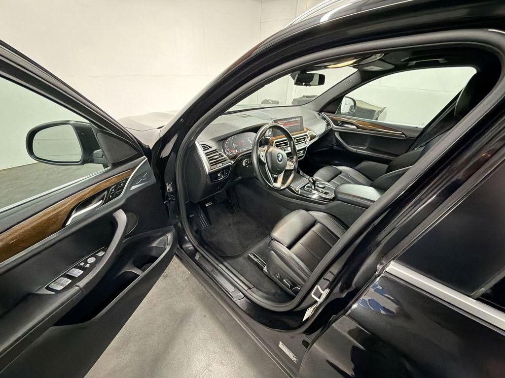 Used 2024 BMW X3 sDrive30i w/ Convenience Package RWD image 10