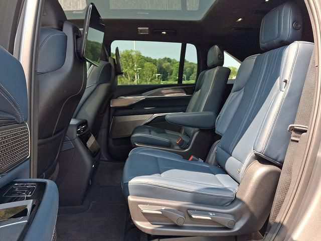 Certified 2026 Cadillac Escalade IQ Sport 2 AWD/4WD image 8