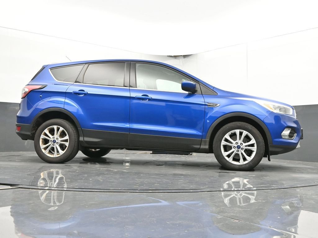Used 2017 Ford Escape SE image 42