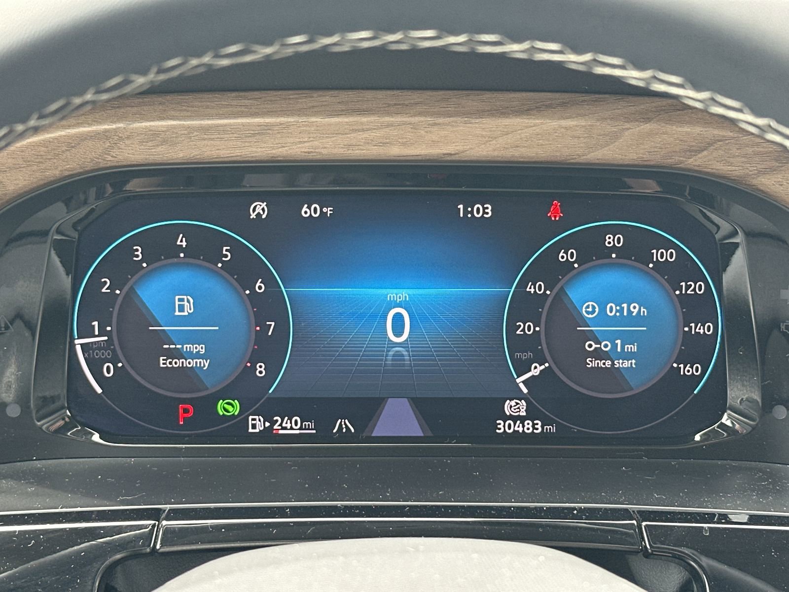 Used 2024 Volkswagen Atlas SE FWD image 23