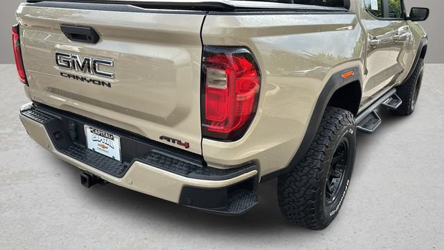 Used 2023 GMC Canyon AT4 w/ AT4 Premium Package AWD/4WD image 37