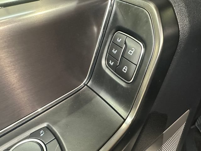 Used 2024 Ford F150 Platinum AWD/4WD image 7