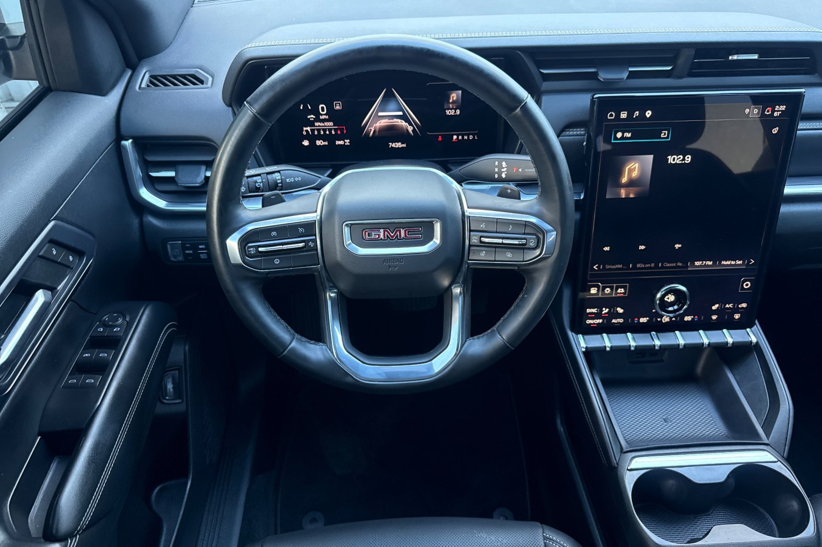Used 2026 GMC Terrain Elevation w/ Elevation Premium Package AWD/4WD image 15