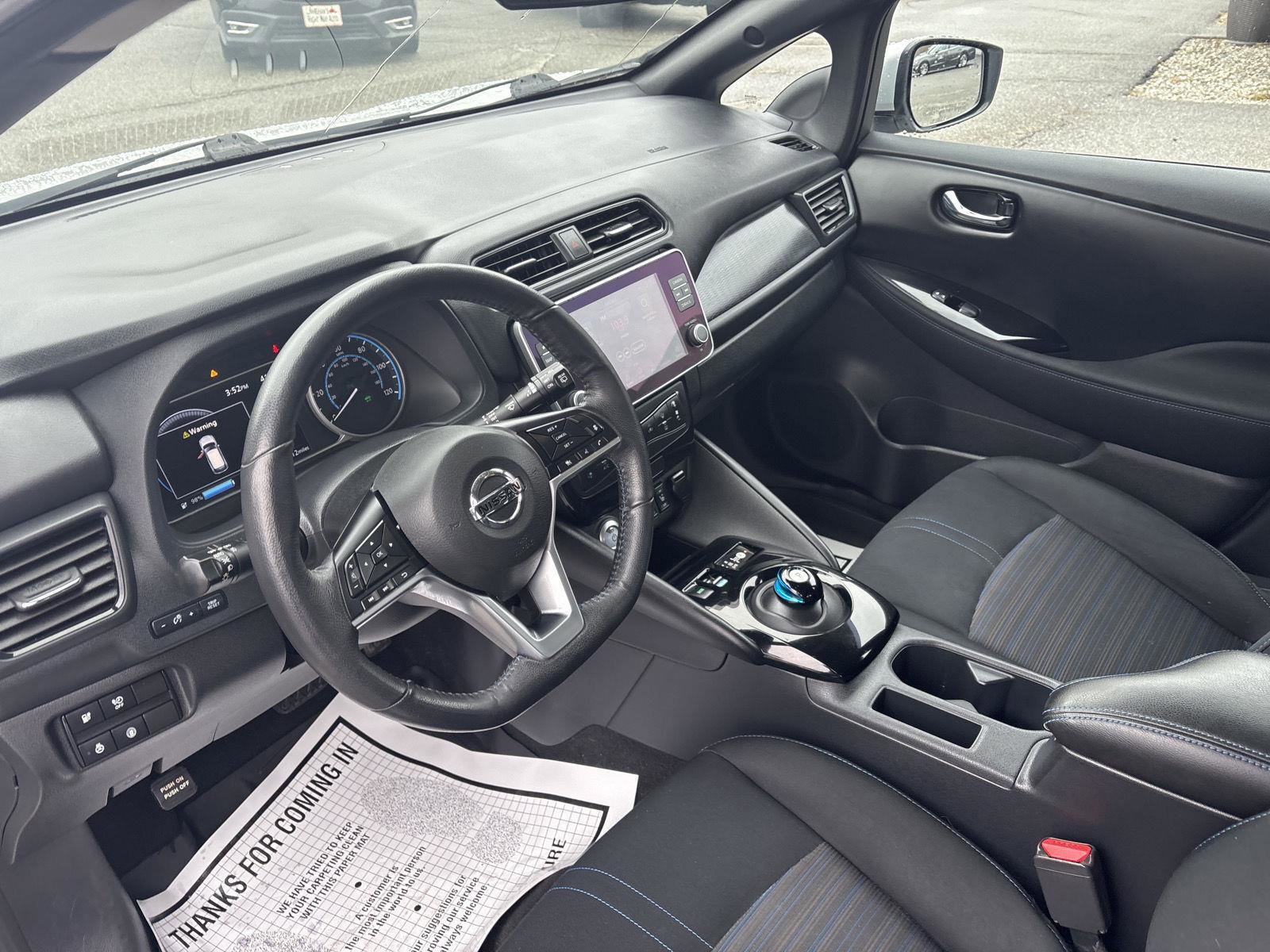 Used 2020 Nissan Leaf SV w/ SV All Weather Package FWD image 14