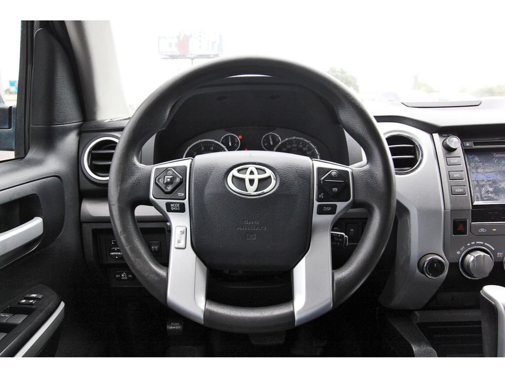 Used 2015 Toyota Tundra SR5 w/ SR5 Upgrade Package AWD/4WD image 12