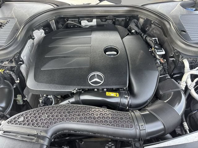 Used 2020 Mercedes-Benz GLC 300 image 15