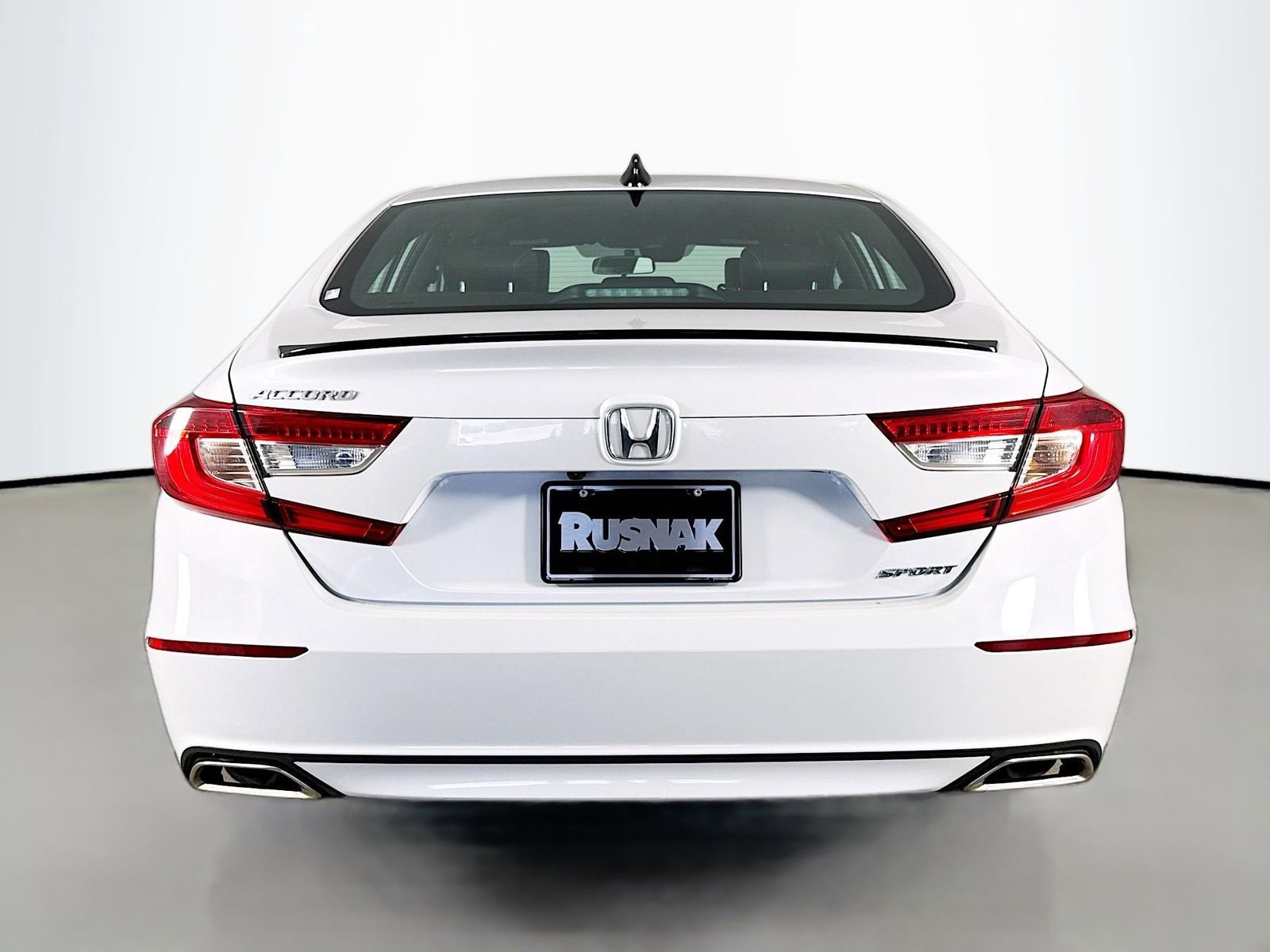 Used 2022 Honda Accord Sport image 6