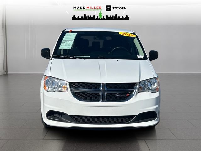 Used 2019 Dodge Grand Caravan SE w/ UConnect Hands-Free Group image 8