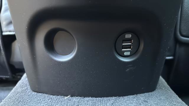 Used 2018 Porsche Cayenne AWD/4WD image 17