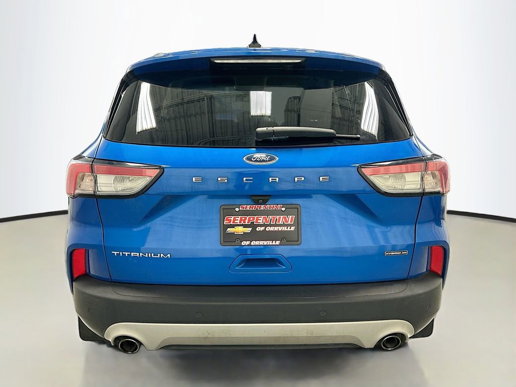 Used 2020 Ford Escape Titanium image 7