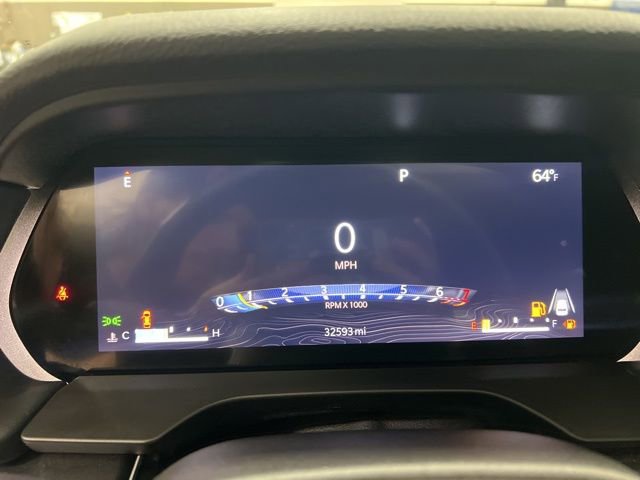 Used 2022 Jeep Grand Cherokee Altitude AWD/4WD image 8