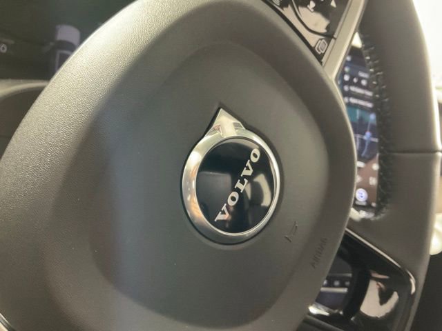 New 2026 Volvo XC90 T8 Plus image 43
