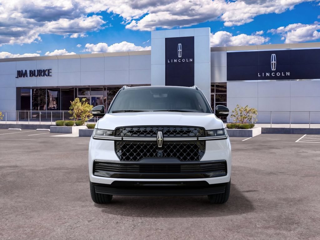 New 2027 Lincoln Navigator Black Label AWD/4WD image 3