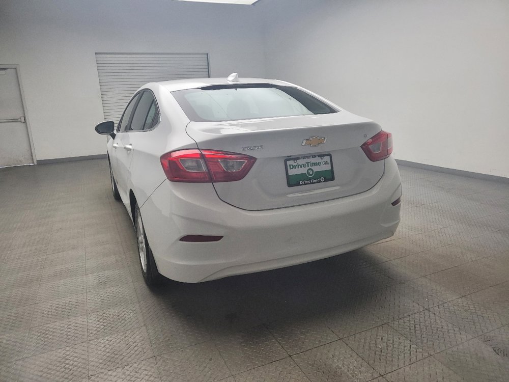 Used 2016 Chevrolet Cruze LT w/ Convenience Package image 6