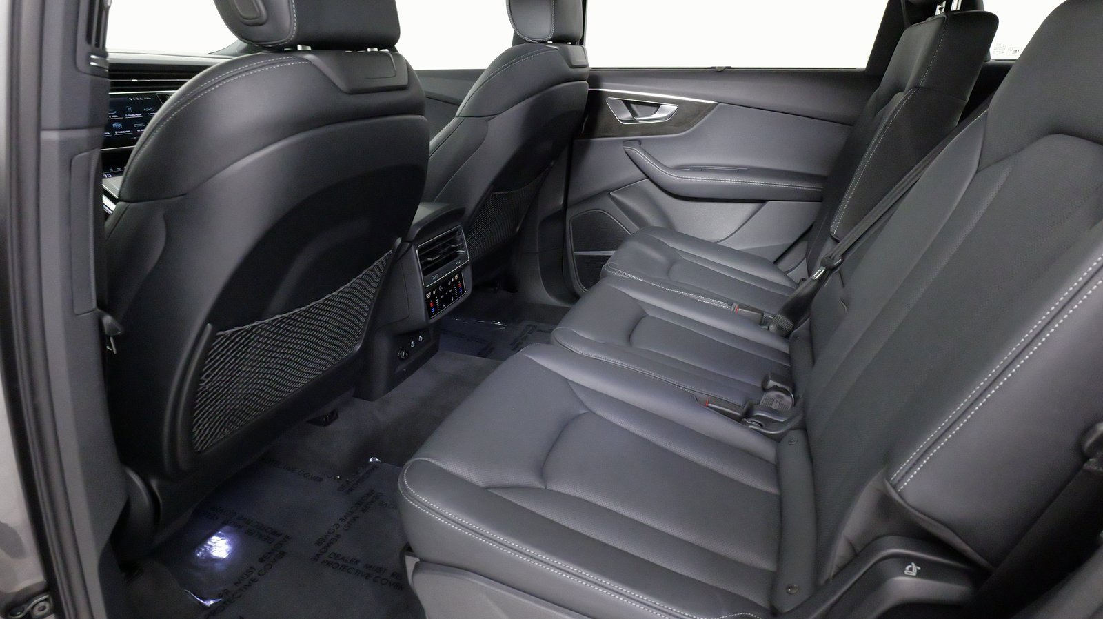 Used 2025 Audi Q7 3.0T Prestige w/ Prestige Package image 38