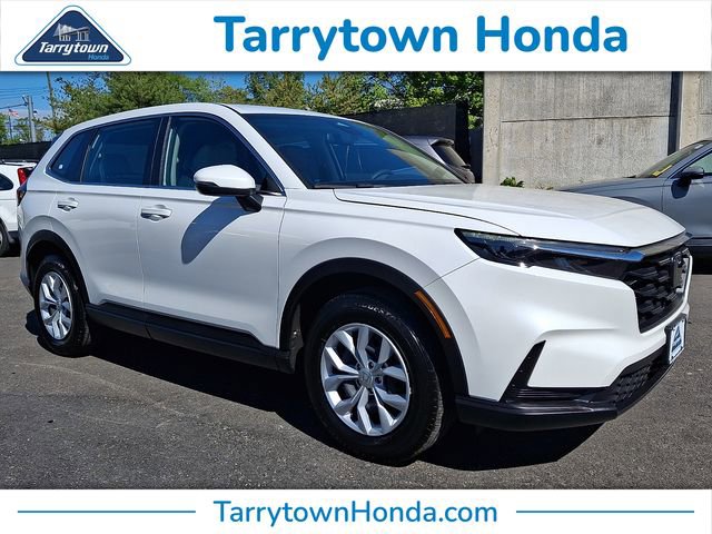 Used 2023 Honda CR-V LX image 1
