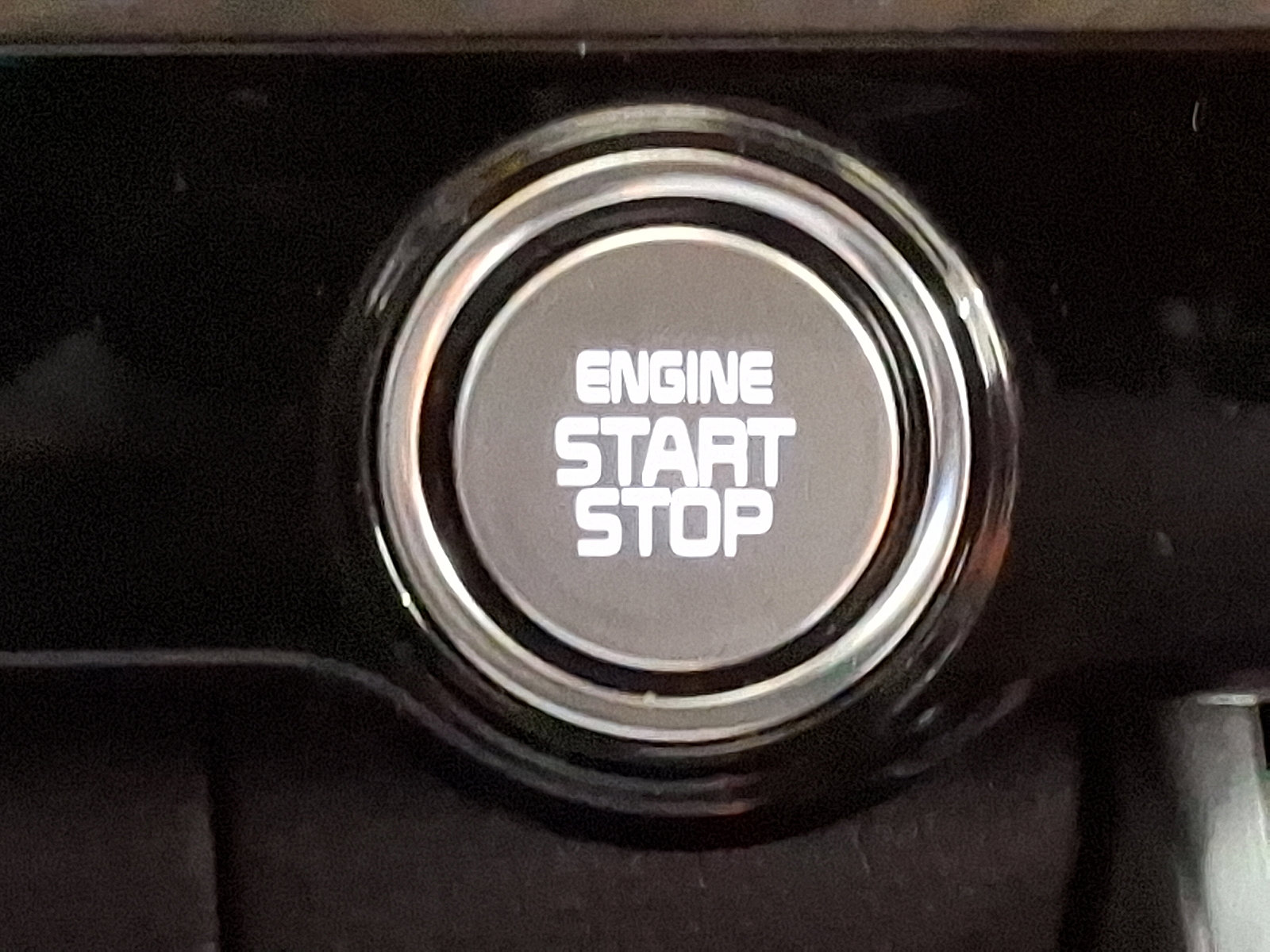 Used 2024 Kia Carnival SX image 27