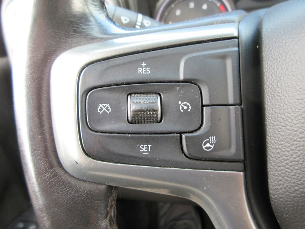 Certified 2022 Chevrolet Silverado 2500 LT w/ Convenience Package AWD/4WD image 28