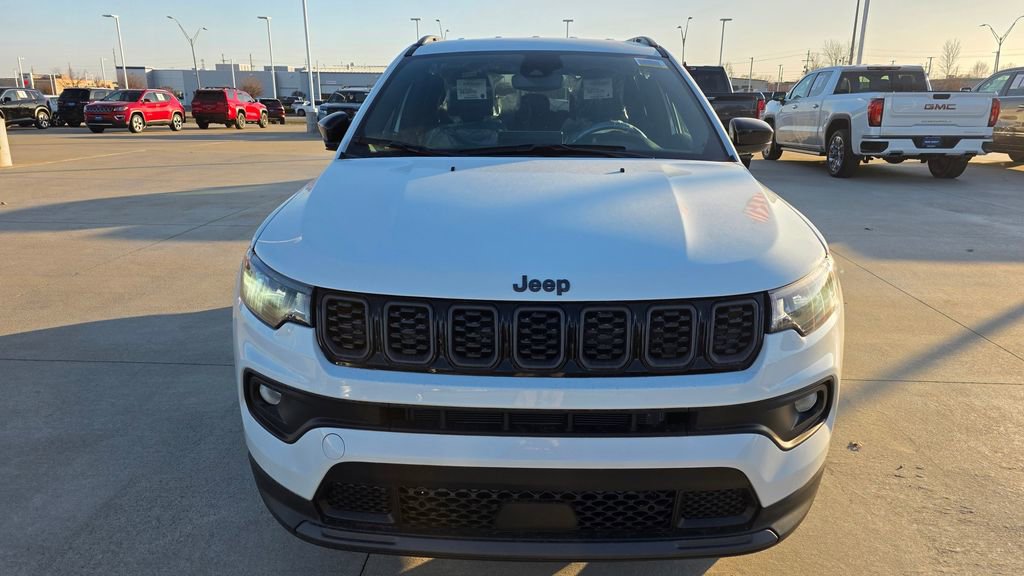 New 2026 Jeep Compass Latitude image 8