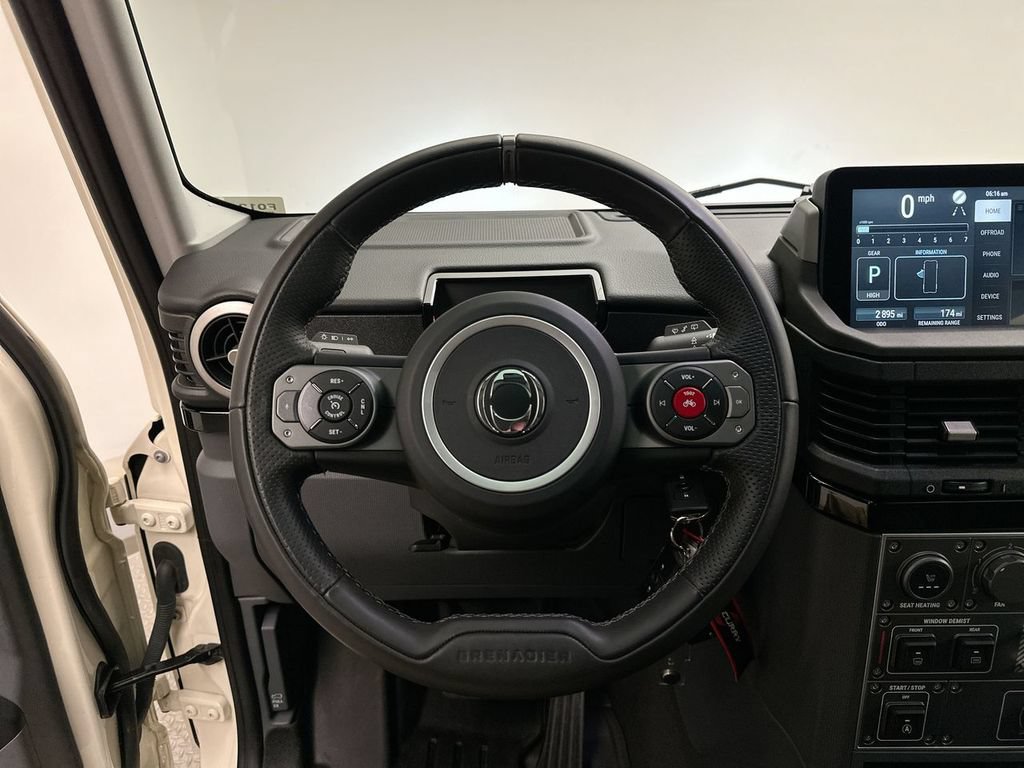 Used 2024 INEOS Grenadier Station Wagon AWD/4WD image 28