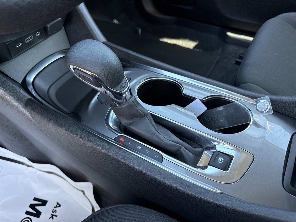 Used 2025 Chevrolet Malibu LT image 21