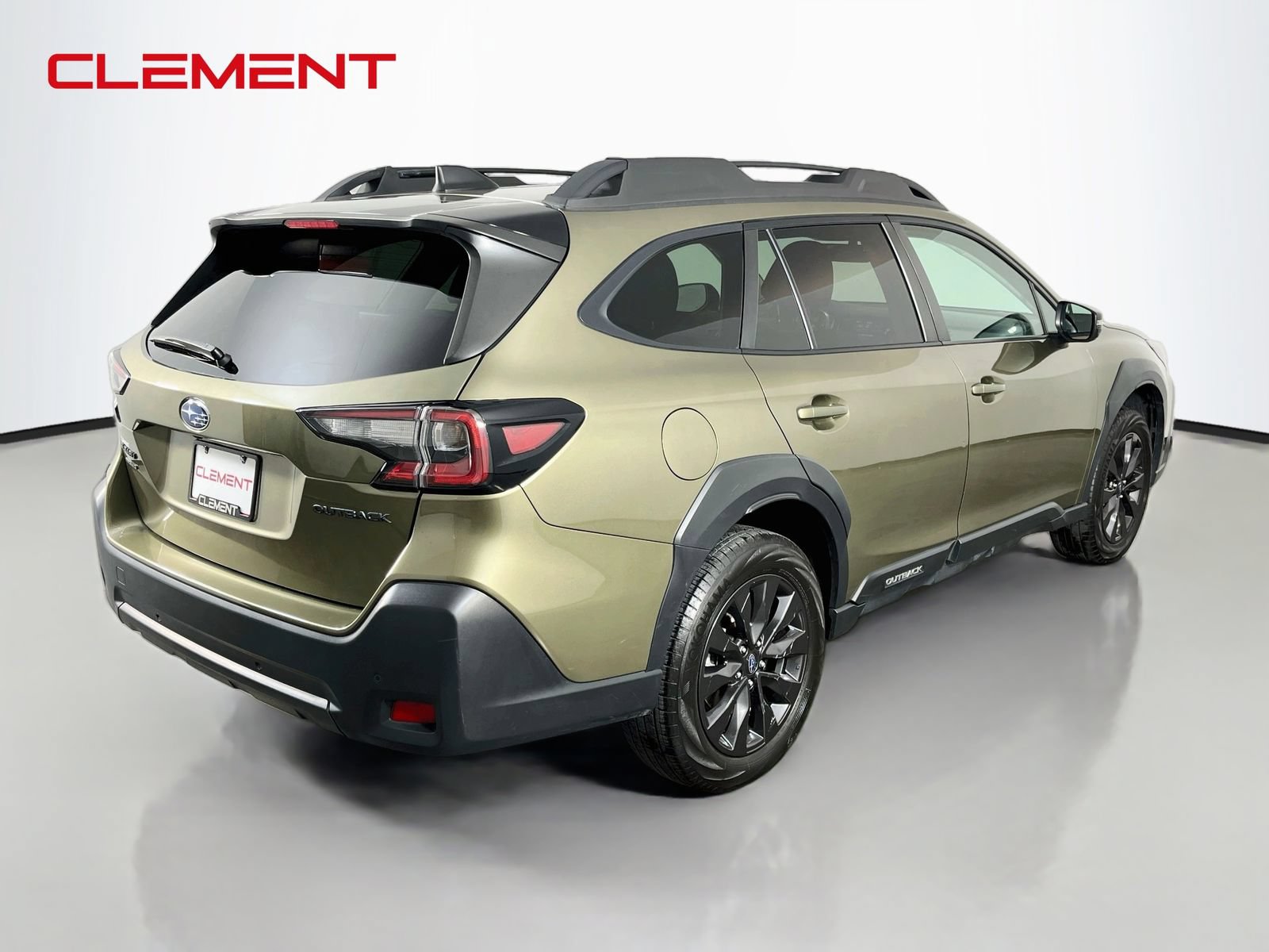 Used 2025 Subaru Outback Onyx Edition AWD/4WD image 6