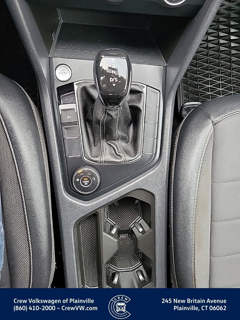 Certified 2022 Volkswagen Taos SE AWD/4WD image 9