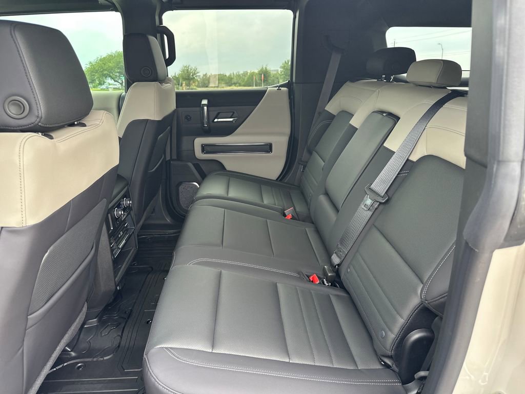 New 2026 GMC Hummer EV SUV AWD/4WD image 32