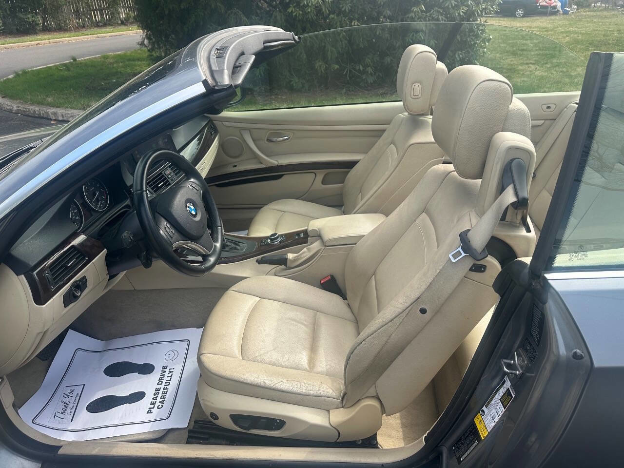 Used 2011 BMW 328i Convertible RWD image 10