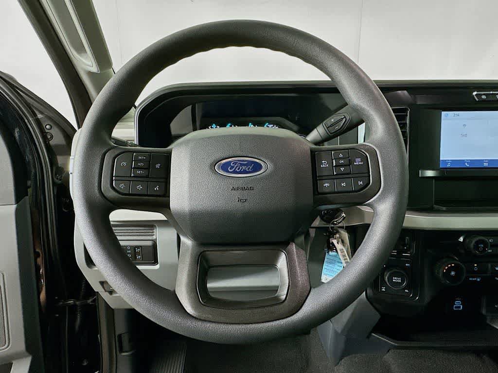 New 2026 Ford F250 XL w/ STX Appearance Package AWD/4WD image 15