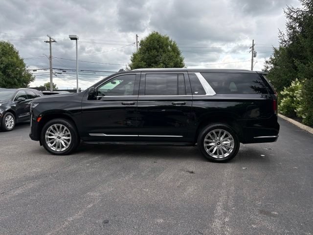 Used 2023 Cadillac Escalade ESV Premium Luxury w/ LPO, Floor Liner Package AWD/4WD image 2