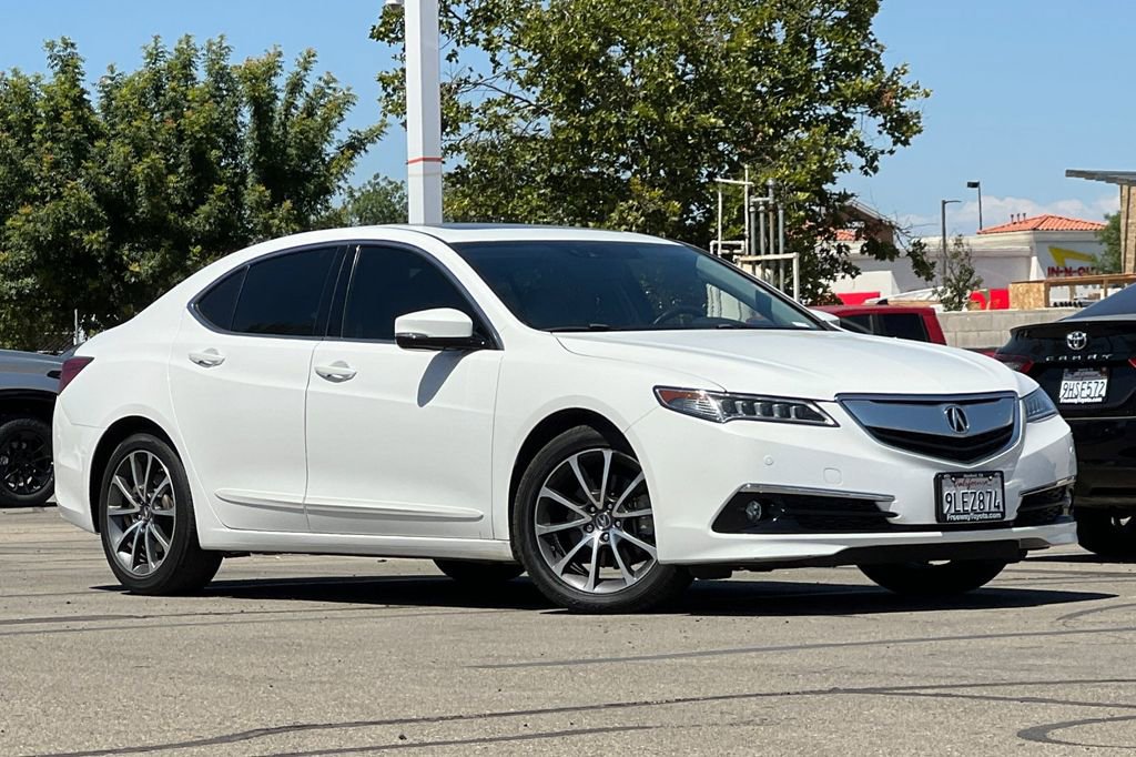 Used 2017 Acura TLX V6 w/ Advance Package FWD image 2