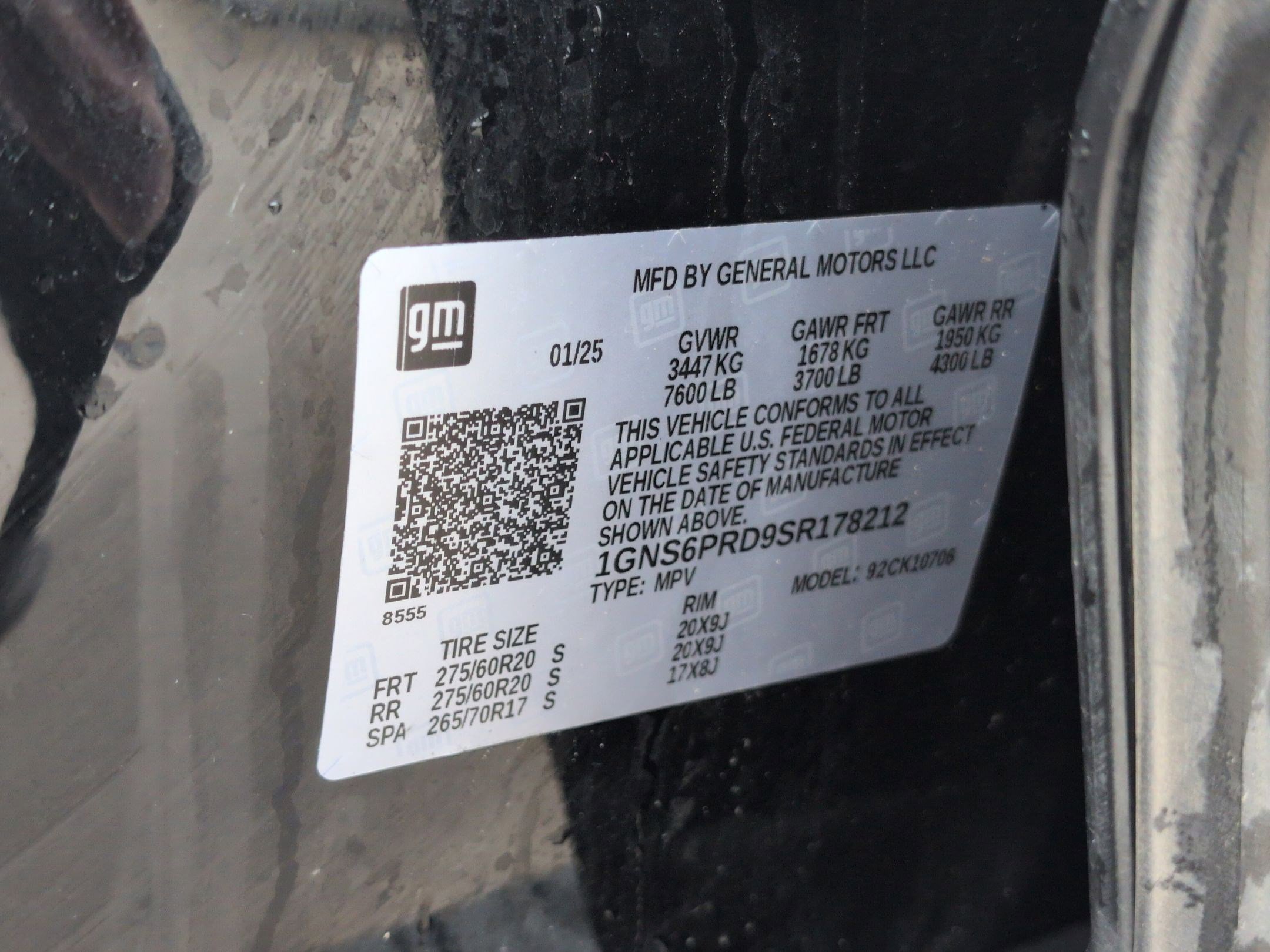 Certified 2025 Chevrolet Tahoe Z71 image 32