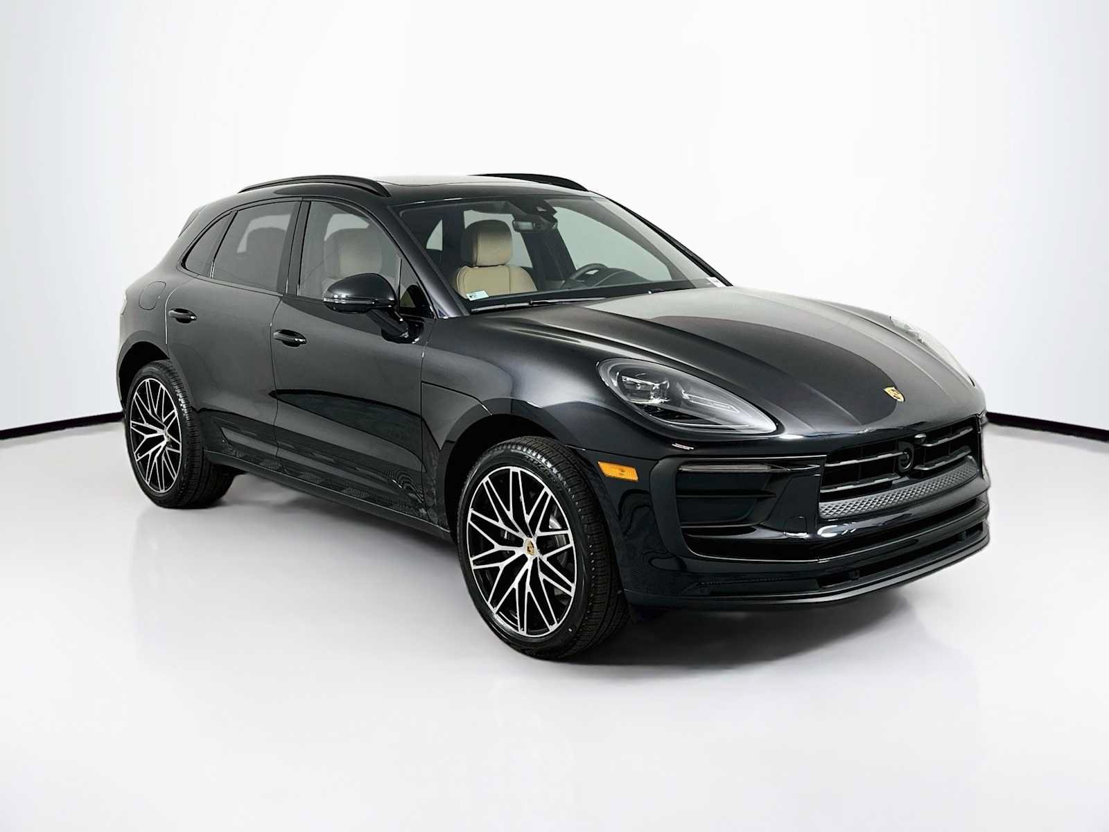 New 2026 Porsche Macan AWD/4WD image 7
