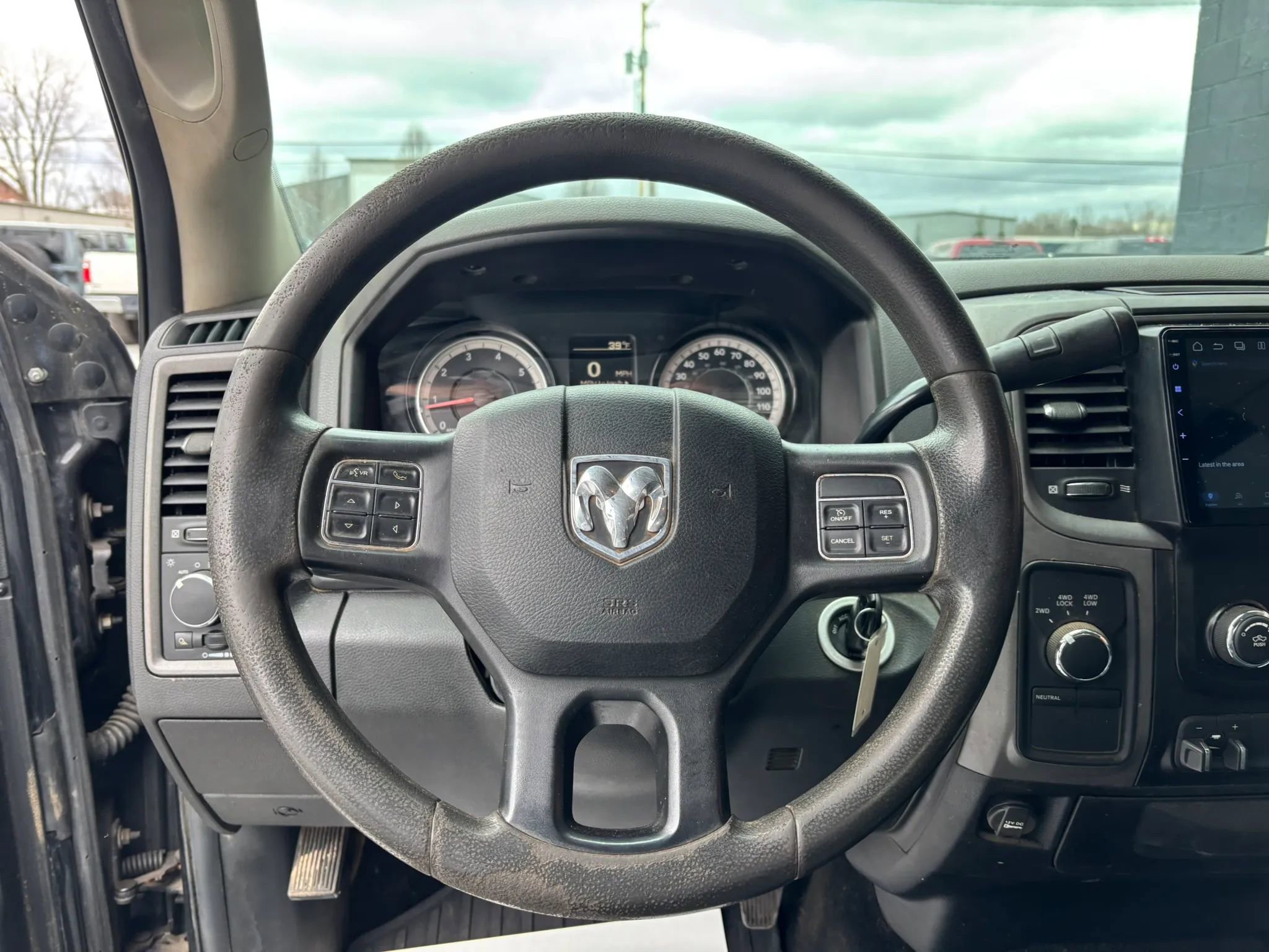 Used 2018 RAM 3500 Tradesman w/ Chrome Appearance Group image 22