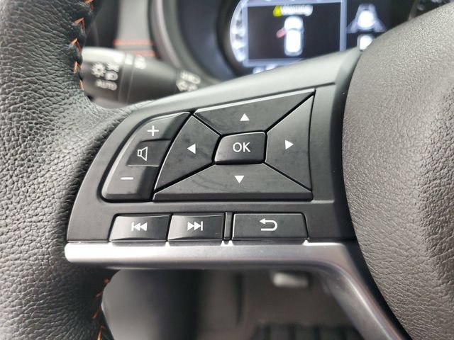 Used 2024 Nissan Kicks SR FWD image 23