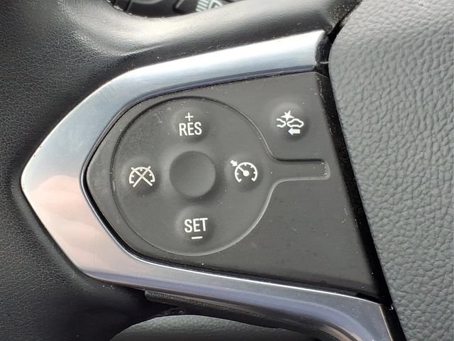 Used 2023 Chevrolet Traverse LT FWD image 27