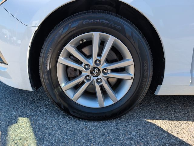 Used 2017 Hyundai Sonata SE FWD image 32