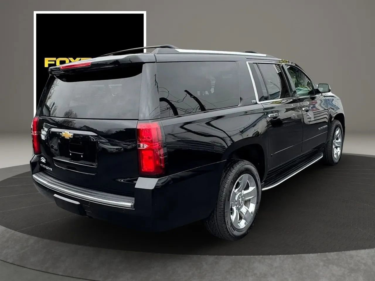 Used 2015 Chevrolet Suburban LTZ AWD/4WD image 5