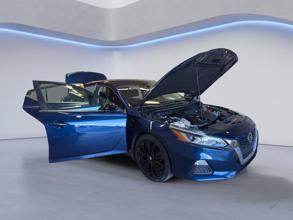 Used 2021 Nissan Altima 2.0 SR FWD image 9