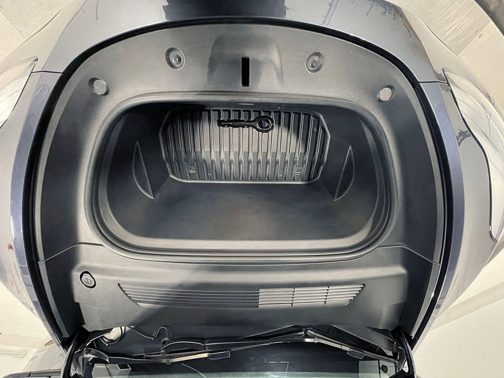 Used 2021 Tesla Model Y Long Range image 34