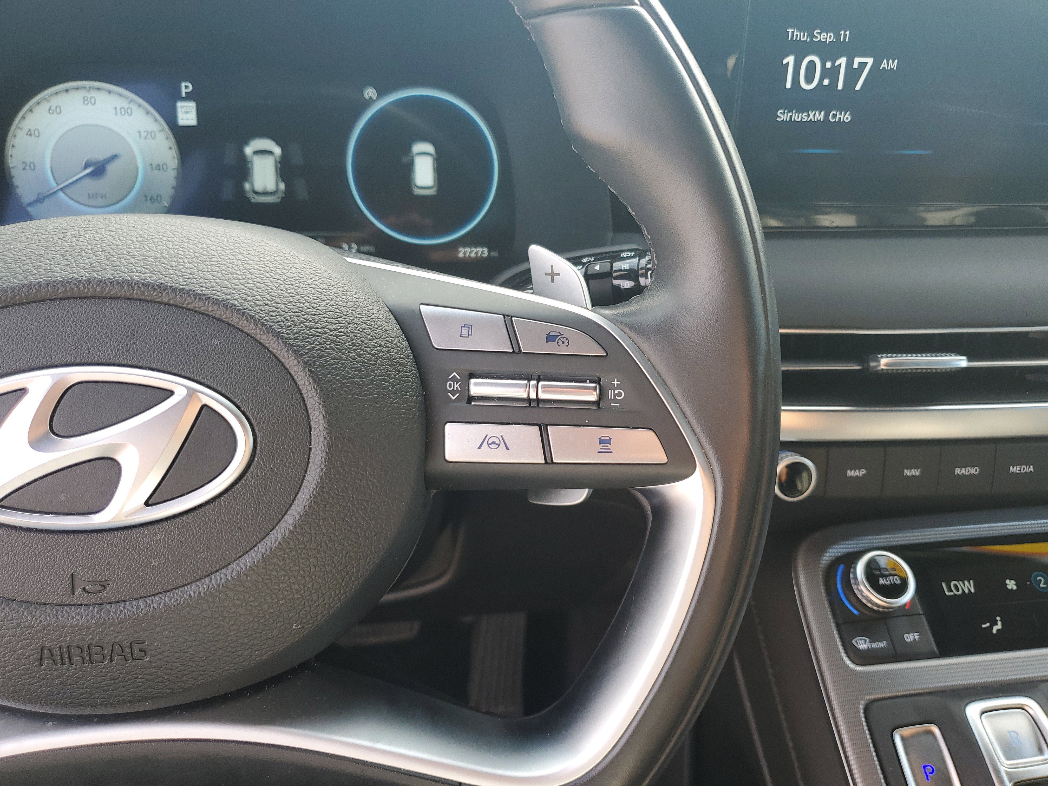 Used 2024 Hyundai Palisade Calligraphy image 25