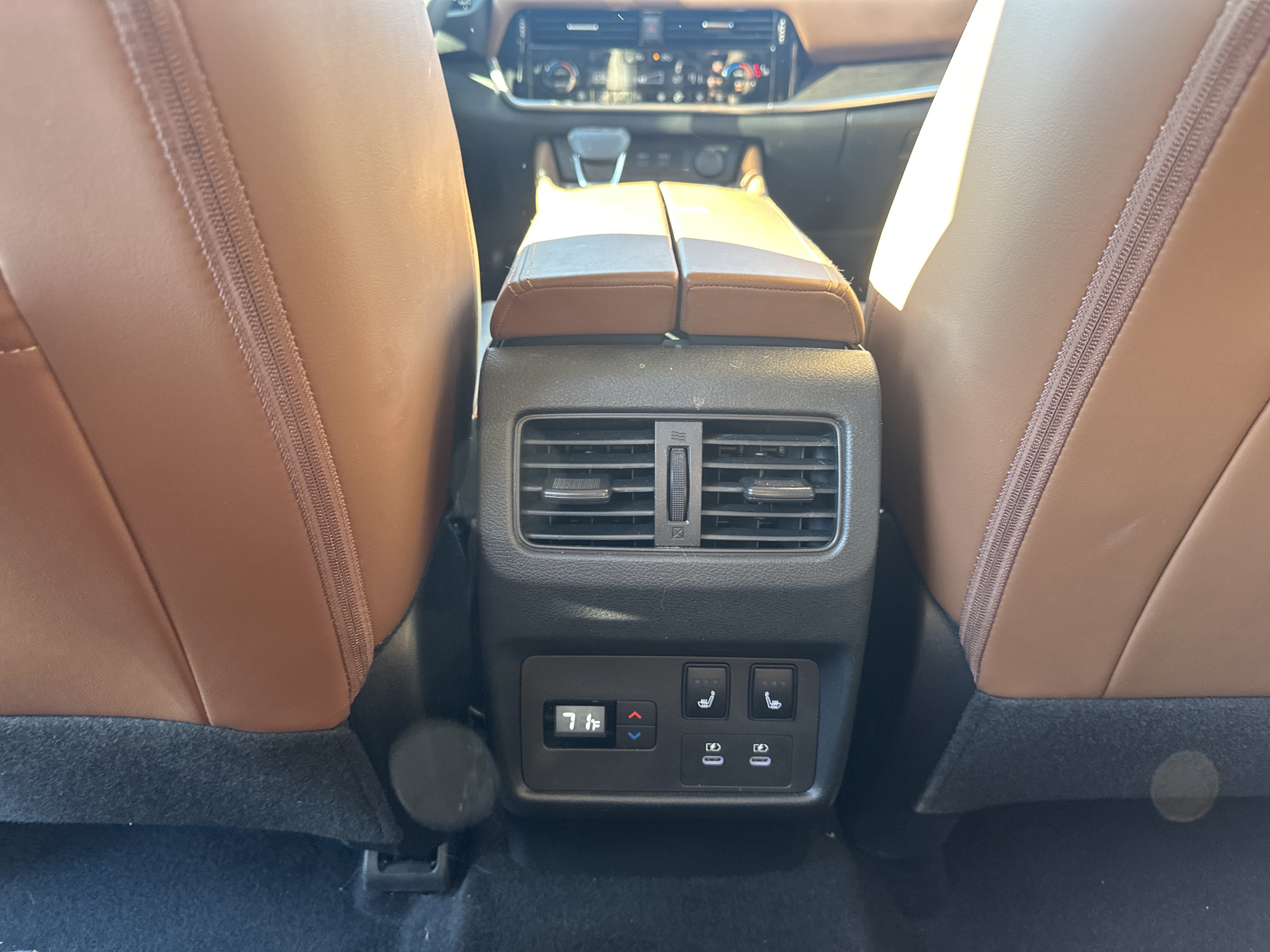 Used 2026 Nissan Rogue Platinum w/ Platinum Premium Package AWD/4WD image 17